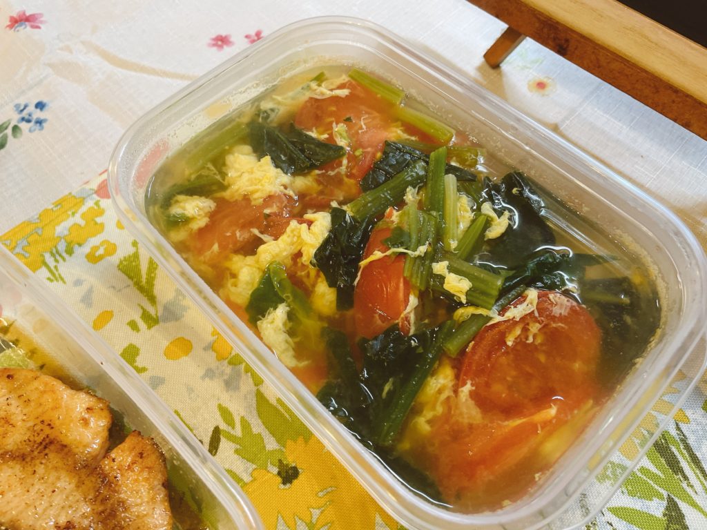 料理教室マンツーマントマト卵ほうれん草スープ