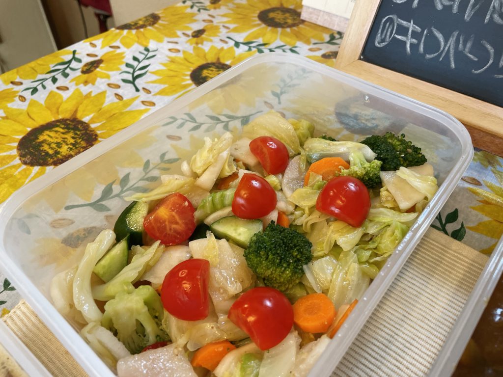 料理教室マンツーマンパリポリサラダ