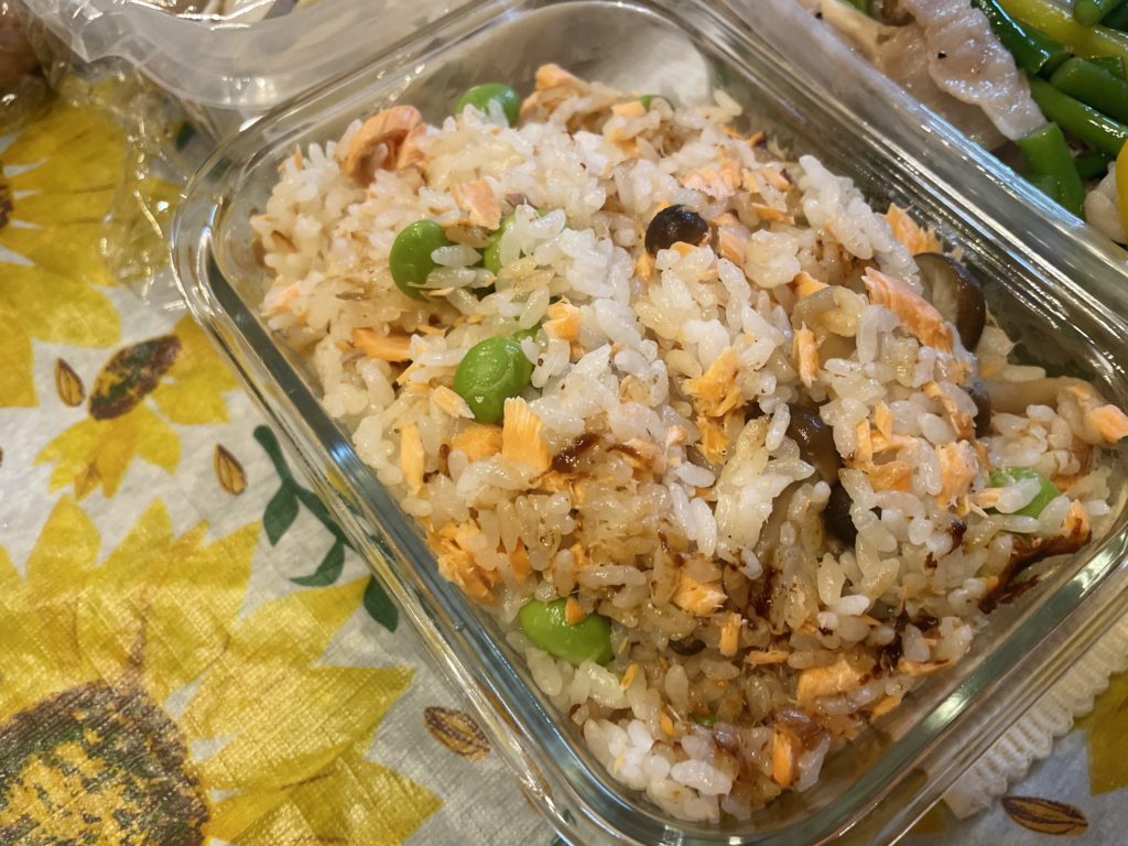 料理教室マンツーマン中華シャケ炊き込みご飯