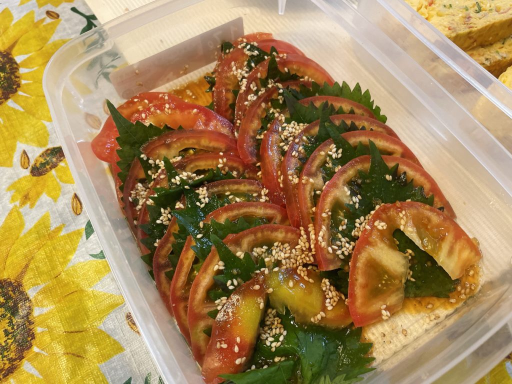 料理教室マンツーマントマトしそ漬け