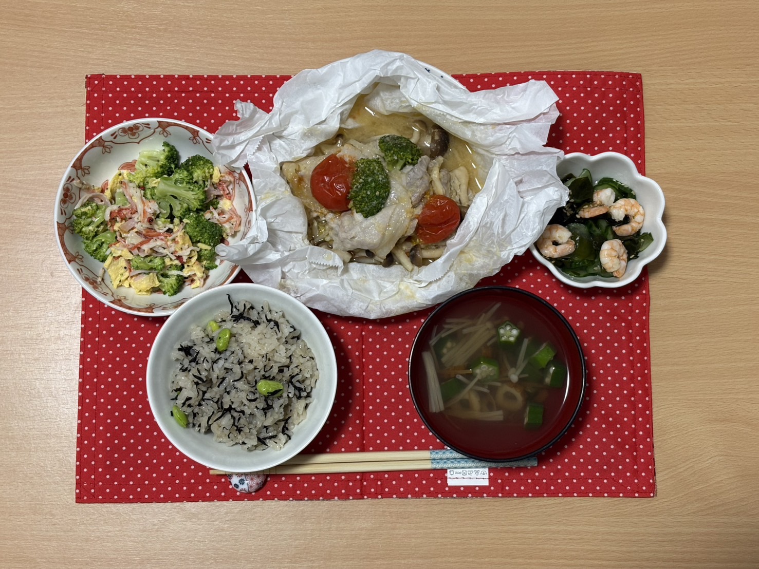料理教室マンツーマン豚味噌シート包み蒸しセット盛り付け