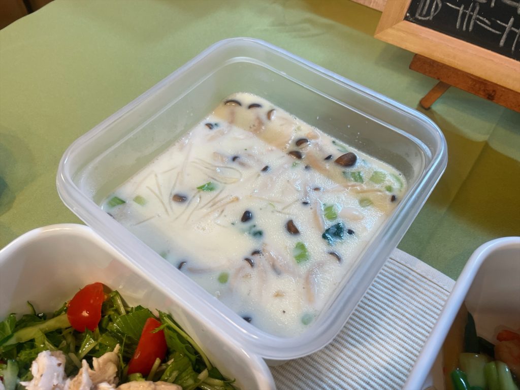 料理教室マンツーマンきのこ豆乳スープ