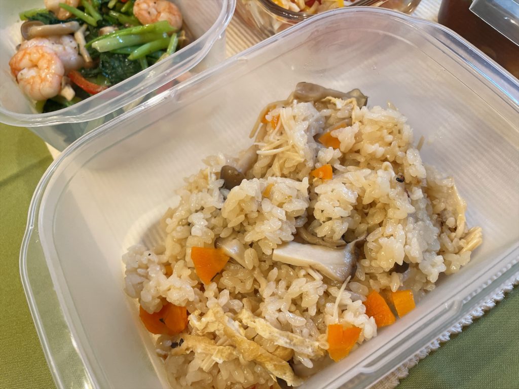 料理教室マンツーマンきのこ炊き込みご飯