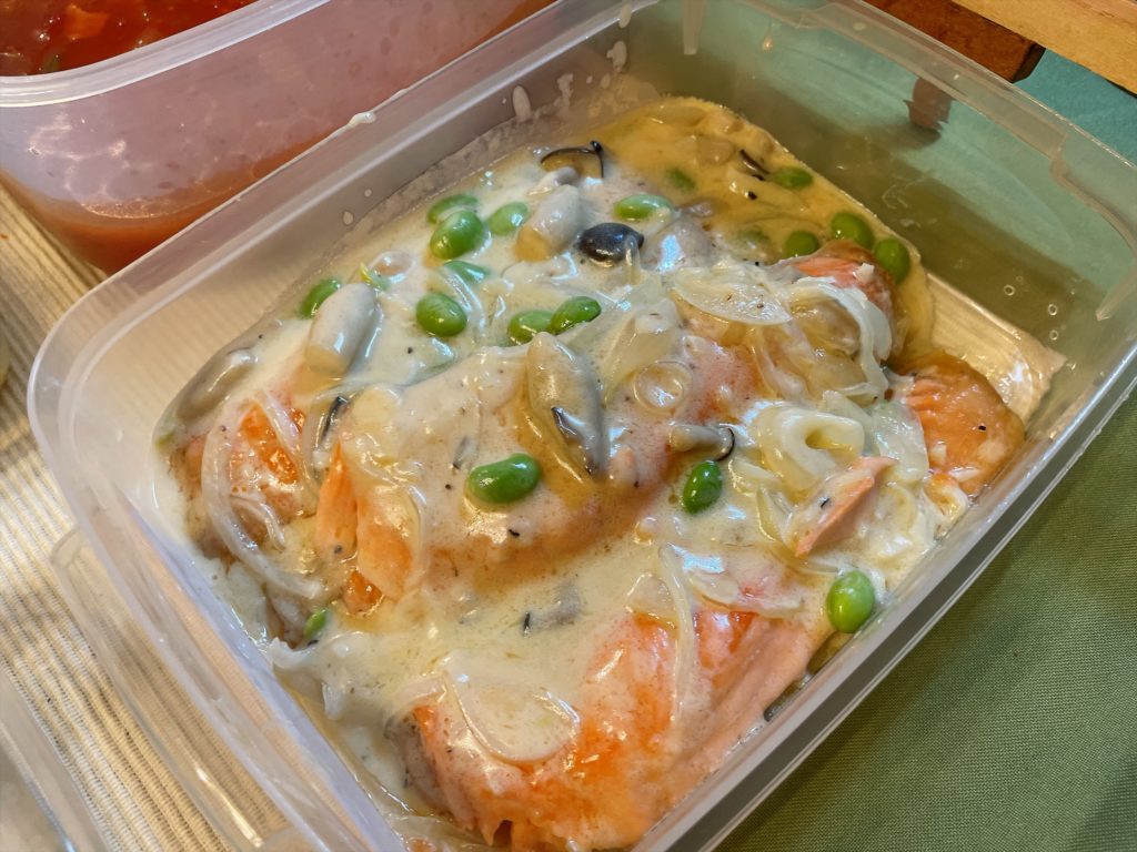 料理教室マンツーマンシャケクリーム煮