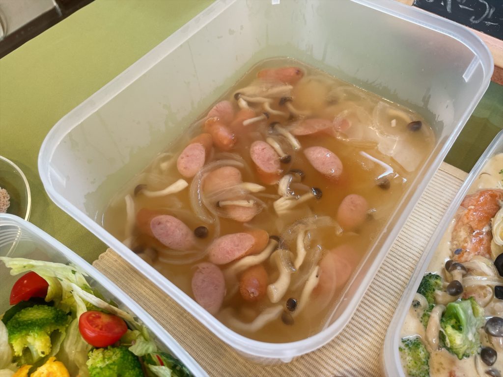 料理教室マンツーマンソーセージスープ