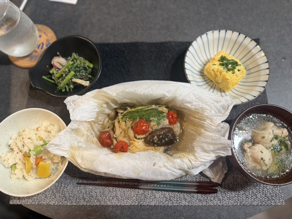 料理教室マンツーマン豚味噌シート包み蒸しセット盛り付け